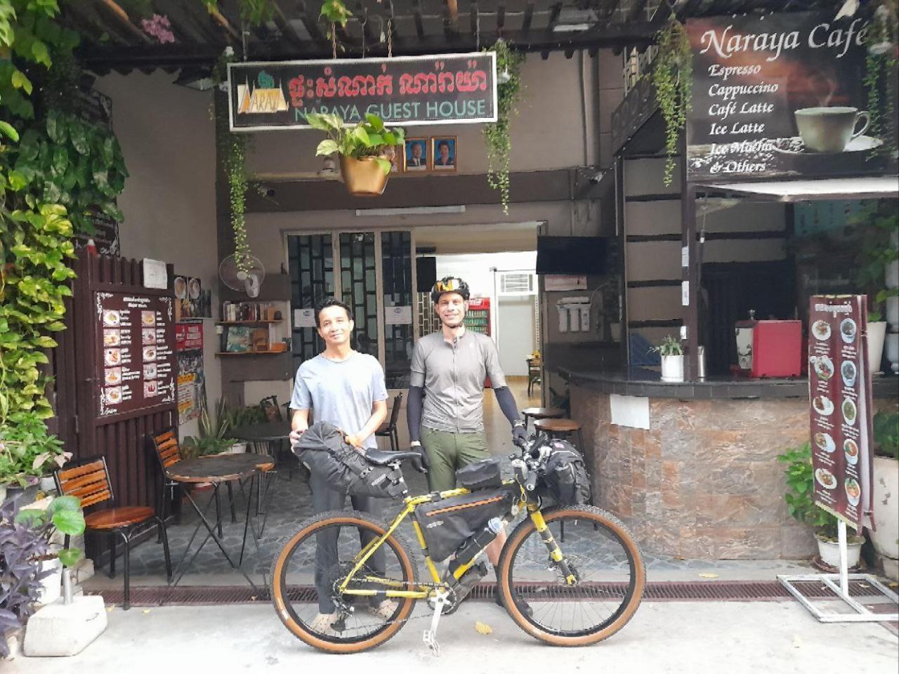 Naraya Guesthouse Phnom Penh Esterno foto
